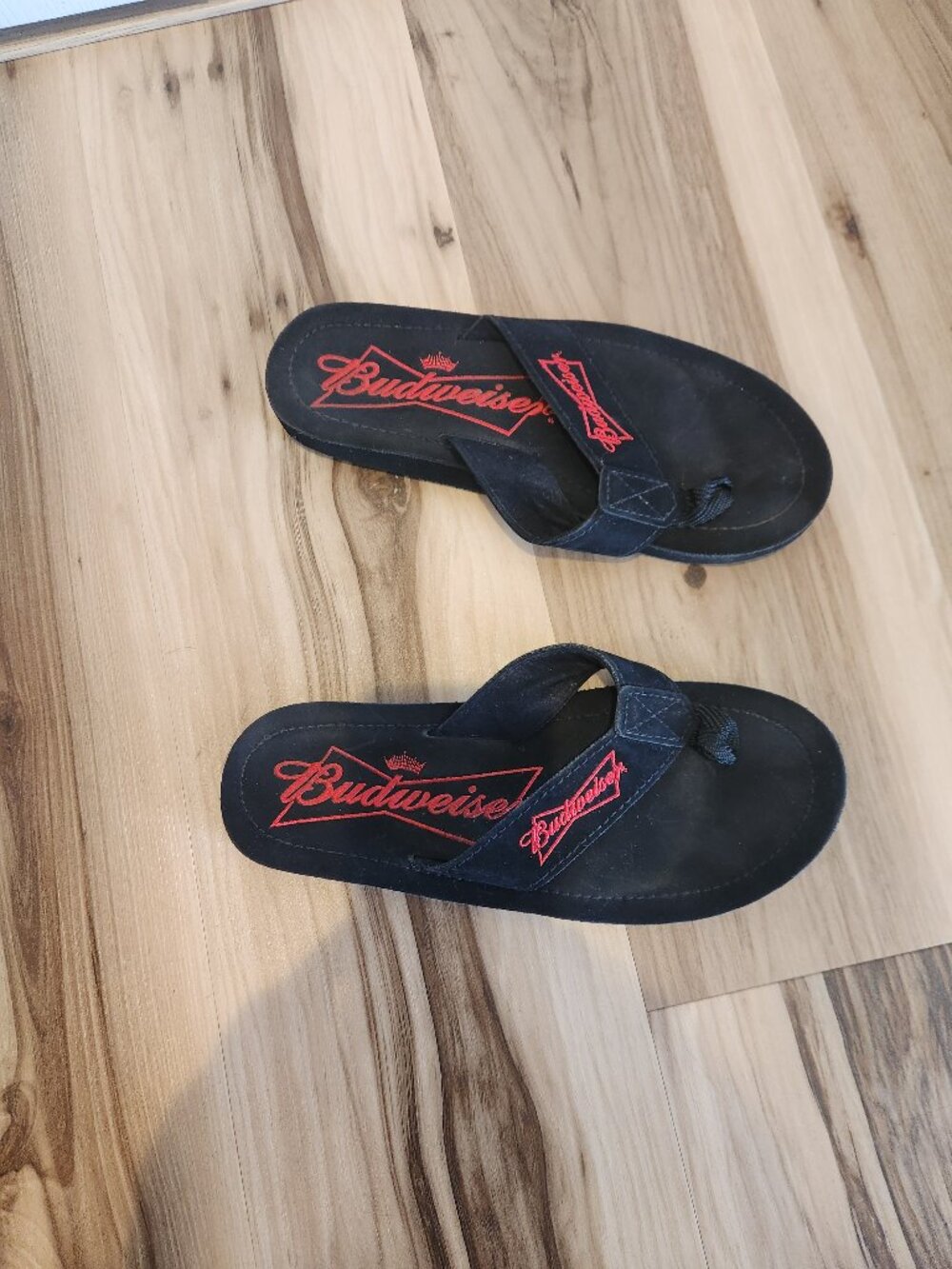 BUDWEISER Women's Sandals SIZE 8
